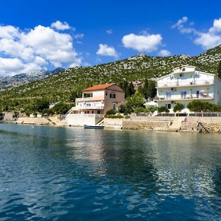 Apartments Domagoj - On The Beach Lukovo Šugarje Eksteriør bilde